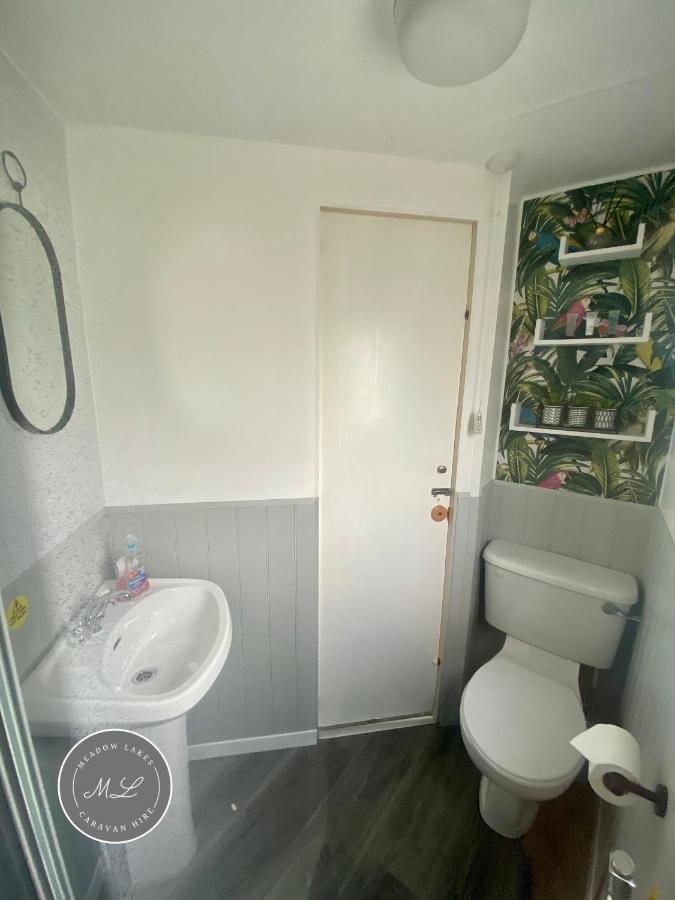 Promenade 566, Direct Beach Access, Close To Fantasy Island, Wifi, Pet Friendly - Meadow Lakes Caravan & Lodge Hire Skegness Exterior foto